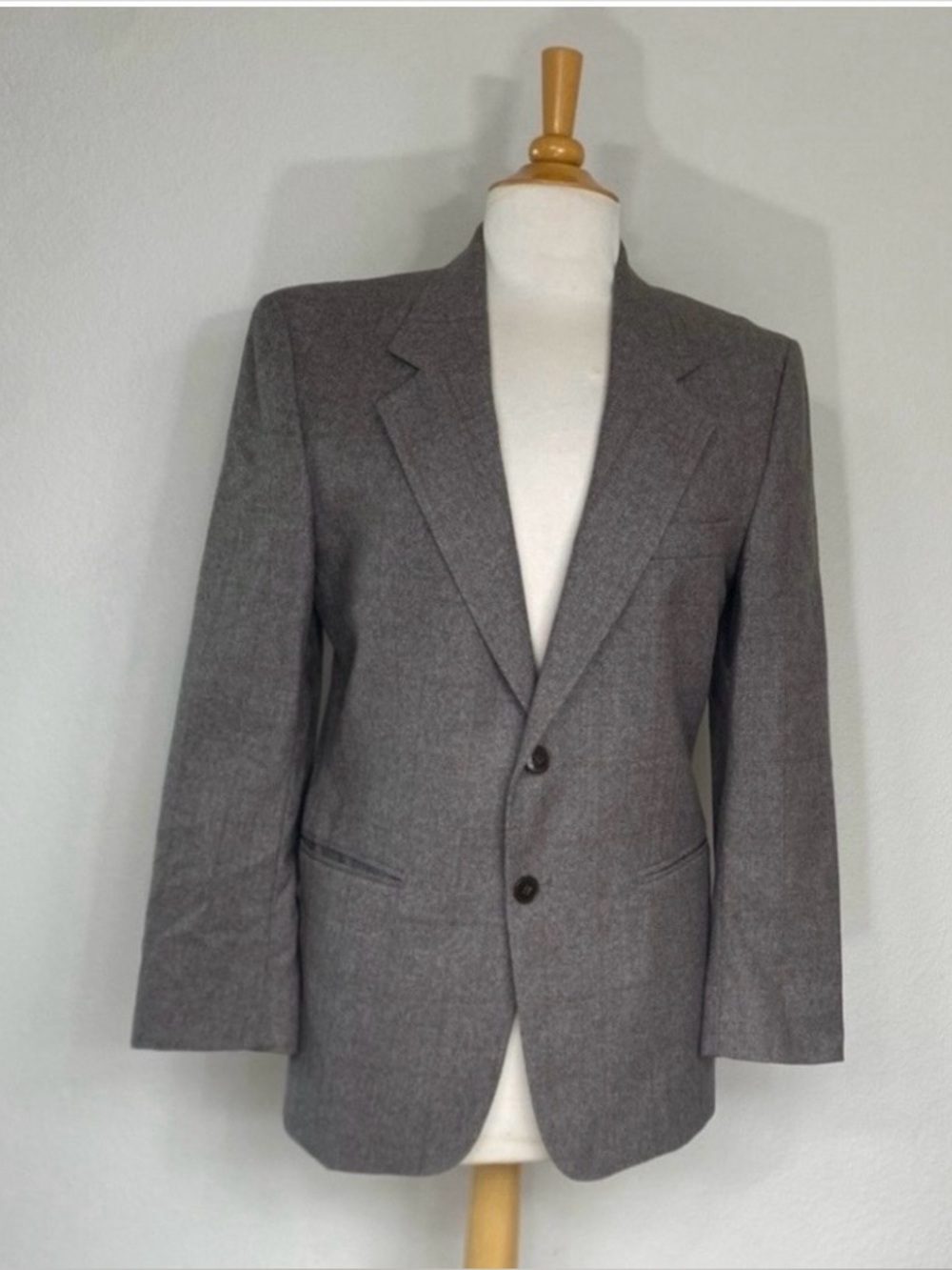 Daniel Hechter Macys Mens Gray 100% Wool Blazer Jacket Size 36S Classic Preppy